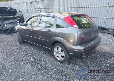 2007 Ford Focus Zx5/S/Se/Ses from USA, damaged, VIN 1FAHP37N67W222010
